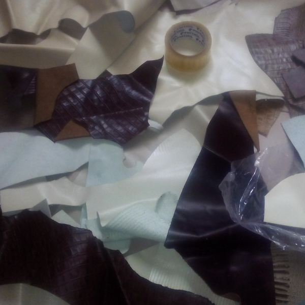 Retalho de couro - tecido - São Paulo, SP - B2Blue - Compra e Venda de Resíduos