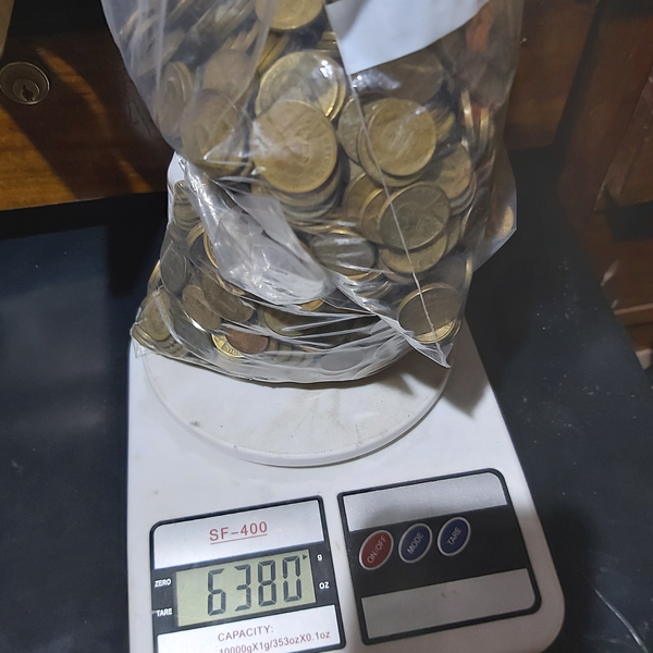 Resíduo: Moeda de cruzeiros bronze  - B2Blue  - Compra e Venda de Resíduos