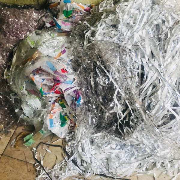 COMPRO APARA DE PP POS CONSUMO - Plástico