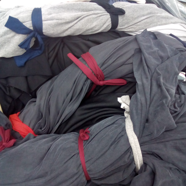 Tecidos mistos - tecido - São Paulo, SP - B2Blue - Compra e Venda de Resíduos