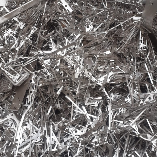 Alumínio (latinha-panela-perfil-chapa-roda) - metais - Arujá, SP - B2Blue - Compra e Venda de Resíduos