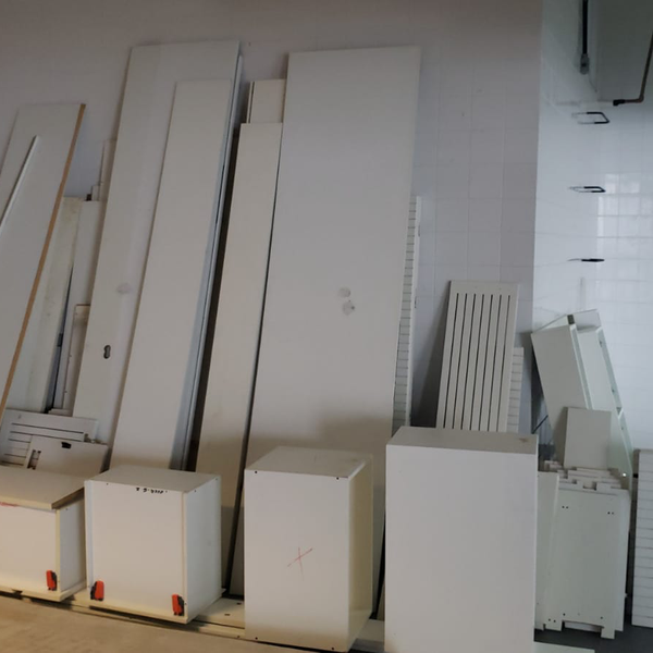 Resíduo: Compensado de madeira - B2Blue  - Compra e Venda de Resíduos