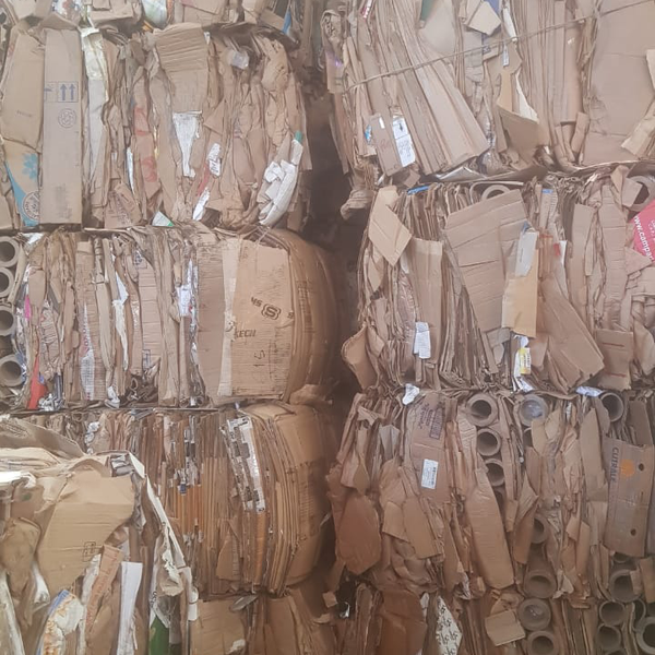 Papel - papelão - papel/papelão - UBERLANDIA, MG - B2Blue - Compra e Venda de Resíduos