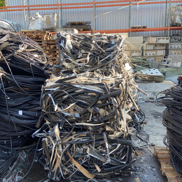 capas de fios e cabos - Outros