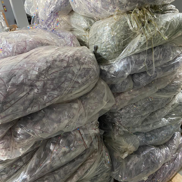 aparas de filmes plasticos - Plástico