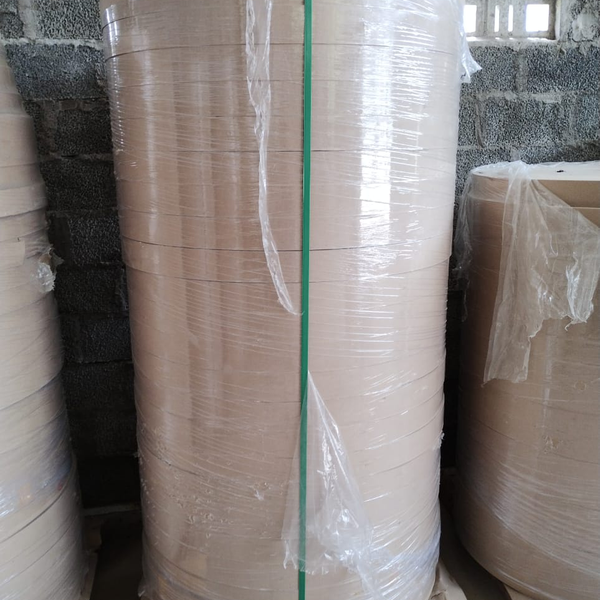 papel maculatura para fazer tubetes ou cantoneiras de papel… - Outros