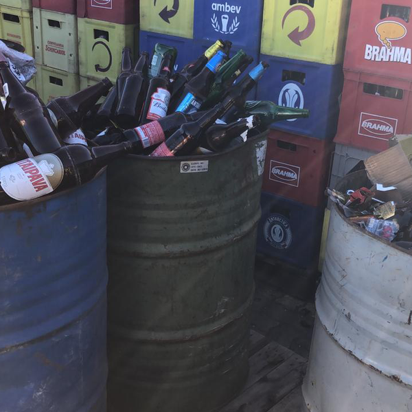 Vidro quebrado - vidro - Brasília, DF - B2Blue - Compra e Venda de Resíduos