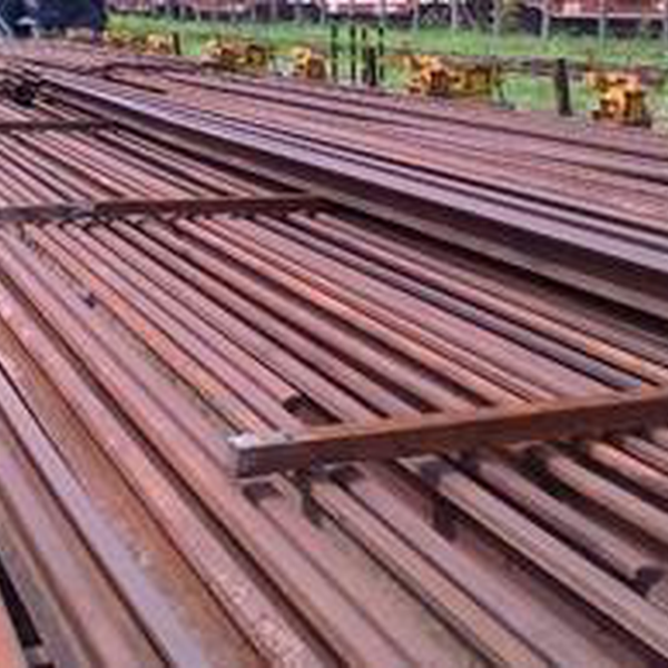 Resíduo: Ferro,trilho tr 45 - B2Blue  - Compra e Venda de Resíduos