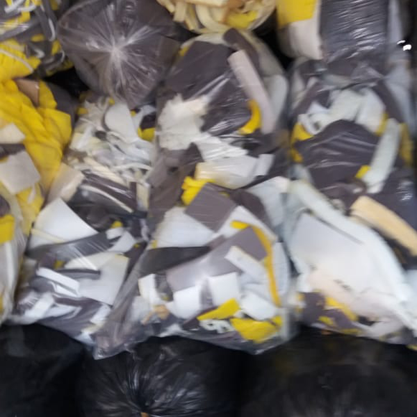 Espuma de colchão pu - plástico - Sao Paulo, SP - B2Blue - Compra e Venda de Resíduos