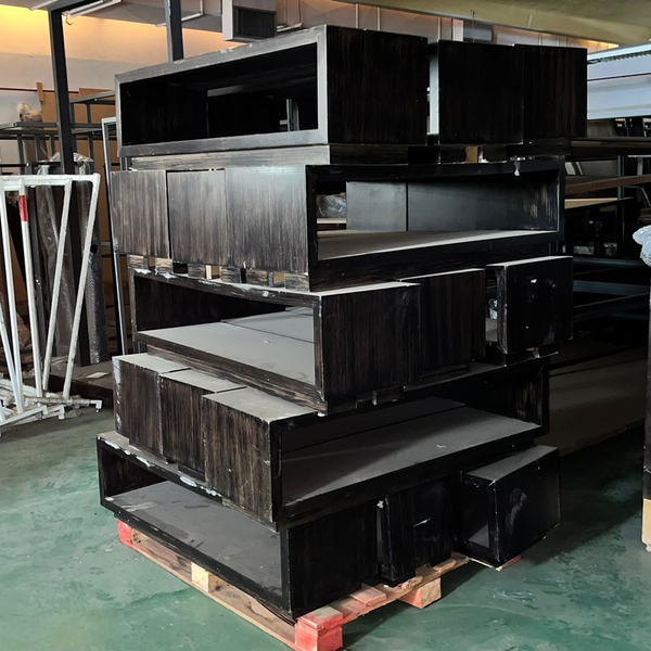Resíduo: Madeiras mdf moveis de lojas roupas  - B2Blue  - Compra e Venda de Resíduos