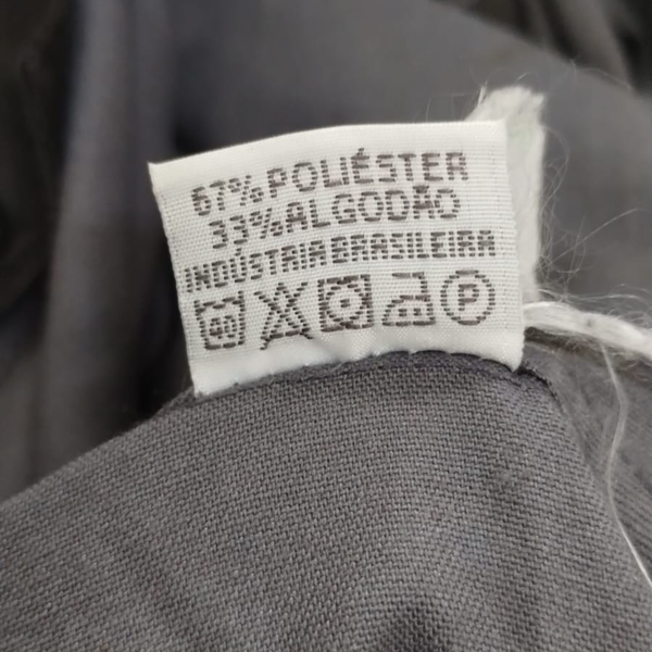 Resíduo: Uniformes com logotipo das empresas - B2Blue  - Compra e Venda de Resíduos