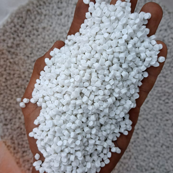 Resíduo: Pead sopro branco granulado  - B2Blue  - Compra e Venda de Resíduos