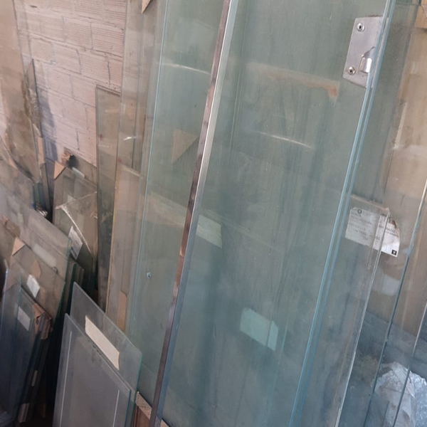 Vidro - comum - temperado - espelhos - campinas - outros - CACHOEIRINHA, RS - B2Blue - Compra e Venda de Resíduos