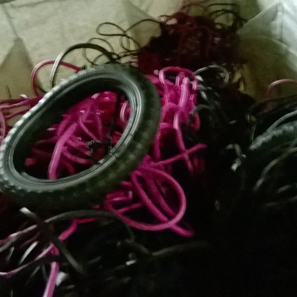 Borras de eva e borras de sobras de plásticos de injetora - plástico - Blumenau, SC - B2Blue - Compra e Venda de Resíduos