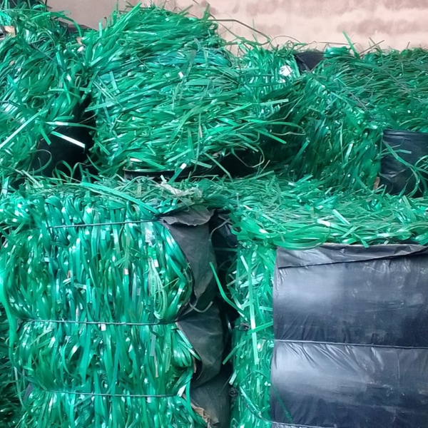 Fita verde pet - outros - MAUA, SP - B2Blue - Compra e Venda de Resíduos