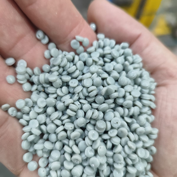  polipropileno homopolimero ( 100% rafia - big bags ) gra... - plástico - Nazaré Paulista, SP - B2Blue - Compra e Venda de Resíduos