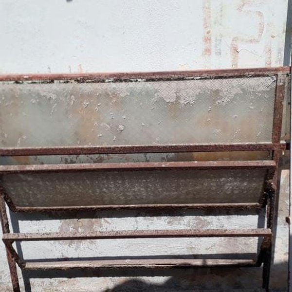 JANELA DE FERRO - Outros