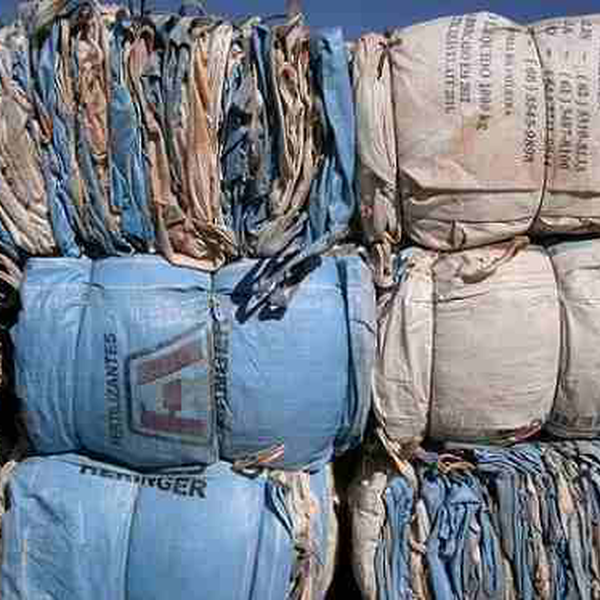 VENDO SUCATA DE RAFIA - Plástico