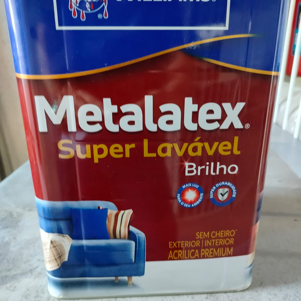  a cor pantone 348 c é um verde vibrante e sólido, metala... - outros - São Paulo, SP - B2Blue - Compra e Venda de Resíduos