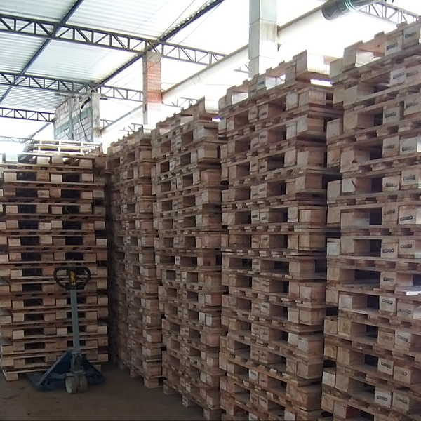 Resíduo: Paletes de madeira - B2Blue  - Compra e Venda de Resíduos