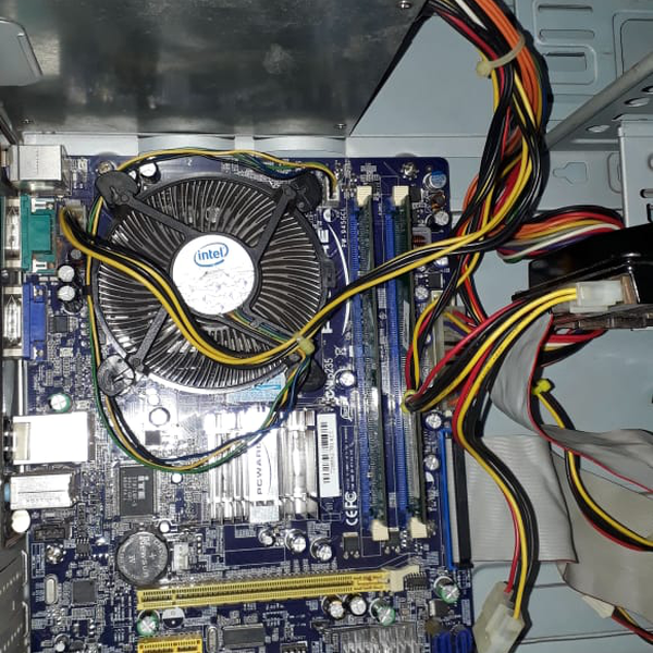 Placas computador - eletroeletrônicos - Dourados, MS - B2Blue - Compra e Venda de Resíduos