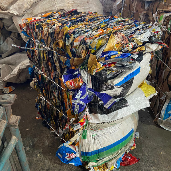 Bopp - plástico - SARAPUI, SP - B2Blue - Compra e Venda de Resíduos