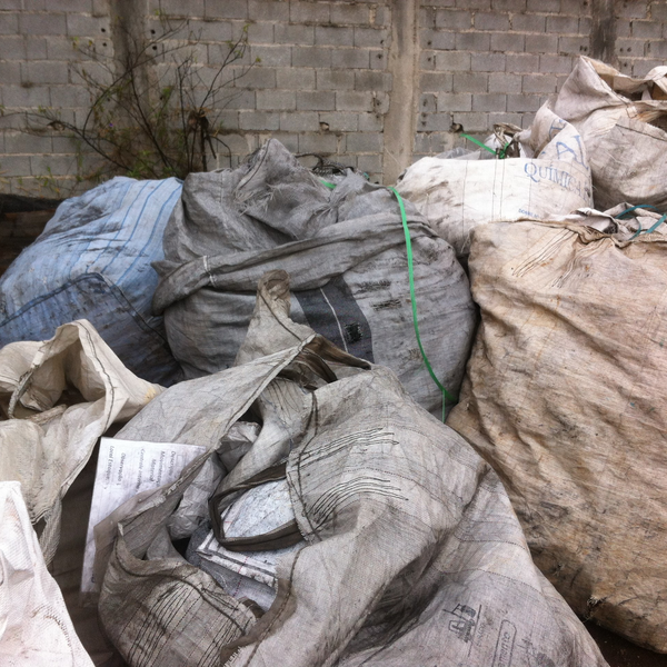 Sucata de big bag - plástico - Suzano, SP - B2Blue - Compra e Venda de Resíduos