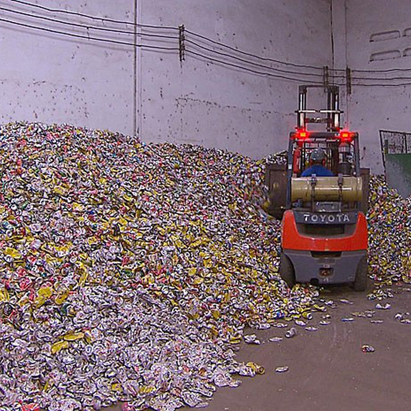 Latinhas - metais - São Paulo, SP - B2Blue - Compra e Venda de Resíduos