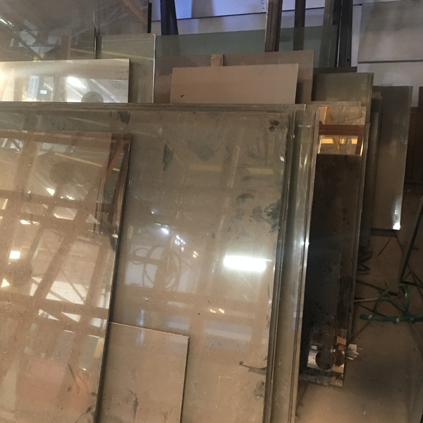 Resíduo: Vidro laminado - B2Blue  - Compra e Venda de Resíduos