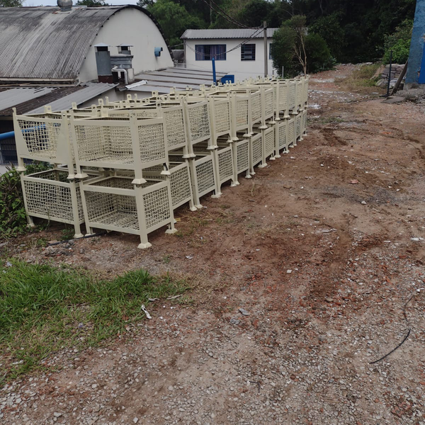 Caixa metalica - metais - PORTO ALEGRE, RS - B2Blue - Compra e Venda de Resíduos