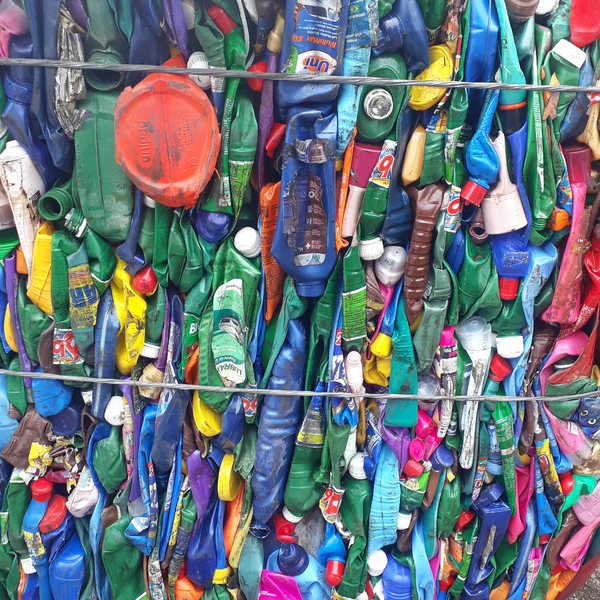 Pet + pp - plástico - CAJATI, SP - B2Blue - Compra e Venda de Resíduos