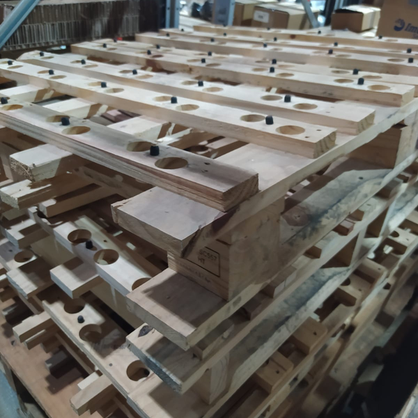 Resíduo: Retalhos de madeira varios tipos - B2Blue  - Compra e Venda de Resíduos