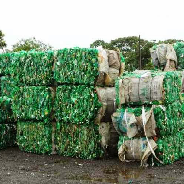 Resíduo: Garrafa pet cristal - B2Blue  - Compra e Venda de Resíduos