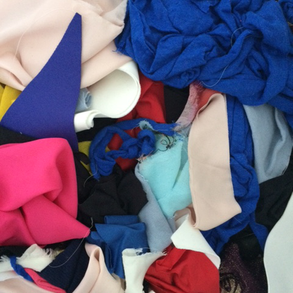 Resíduo: Retalhos de tecidos - B2Blue  - Compra e Venda de Resíduos