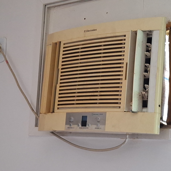 Ar condicionado - eletroeletrônicos - Rio de Janeiro, RJ - B2Blue - Compra e Venda de Resíduos