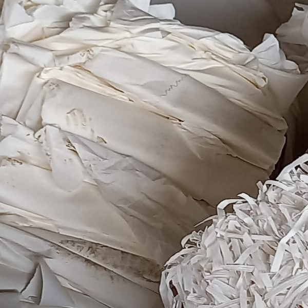 Apara de papel filtro com resina - outros - Jundiaí, SP - B2Blue - Compra e Venda de Resíduos