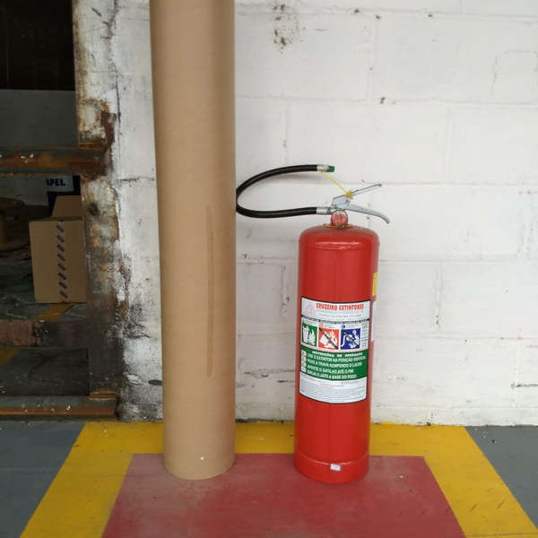 Canudos de papelão 1 metro altura 15 - papel/papelão - Lorena, SP - B2Blue - Compra e Venda de Resíduos