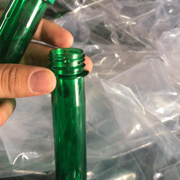 Resíduo: Flake de pet pré forma - B2Blue  - Compra e Venda de Resíduos