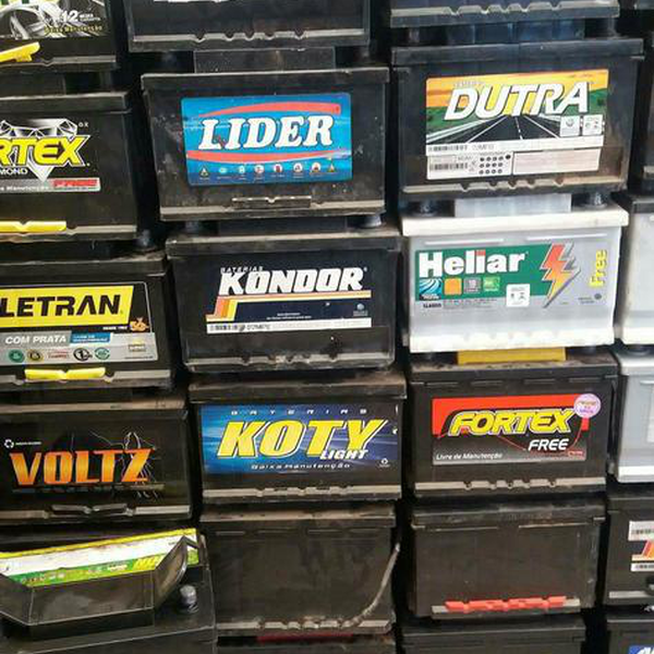 Bateria de carro - eletroeletrônicos - Sorocaba, SP - B2Blue - Compra e Venda de Resíduos