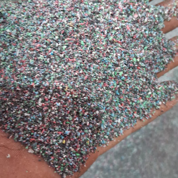 Capa de fio moída - plástico - Uberlândia, MG - B2Blue - Compra e Venda de Resíduos