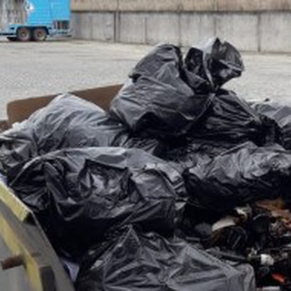 Madeira e varrição - madeira - Uberaba, SP - B2Blue - Compra e Venda de Resíduos