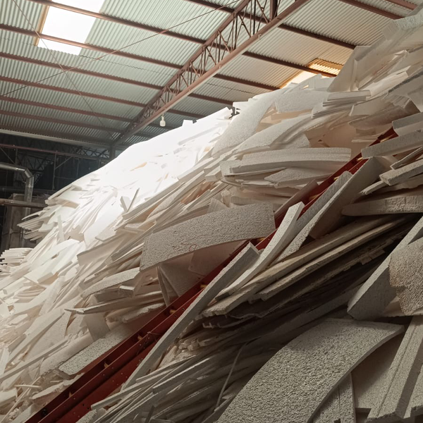 Isopor bloco refugo sucata  - outros - Itapora, MS - B2Blue - Compra e Venda de Resíduos