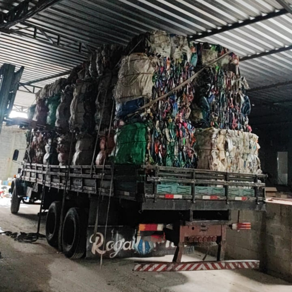 Prensado enfardado - plástico - SUZANO, SP - B2Blue - Compra e Venda de Resíduos