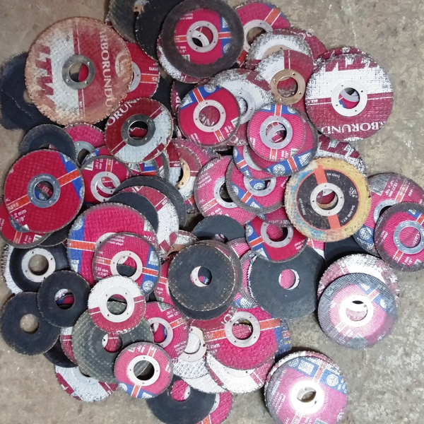 Disco de corte e desbaste - metais - Goianira, GO - B2Blue - Compra e Venda de Resíduos