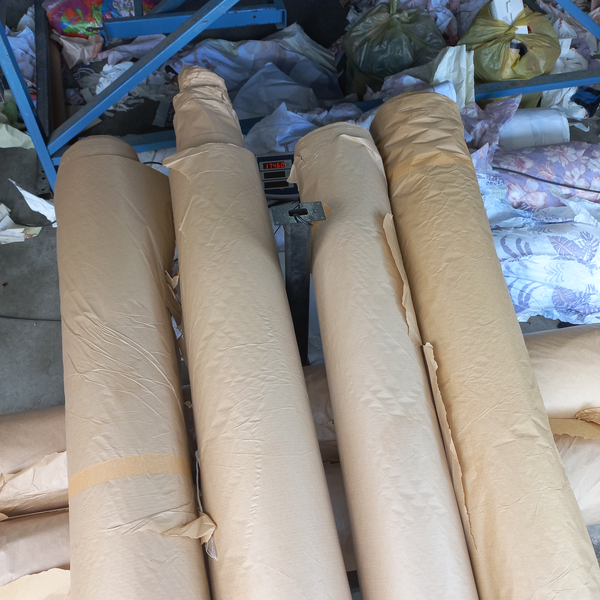 Resíduo: Bobina de papel queimado - B2Blue  - Compra e Venda de Resíduos