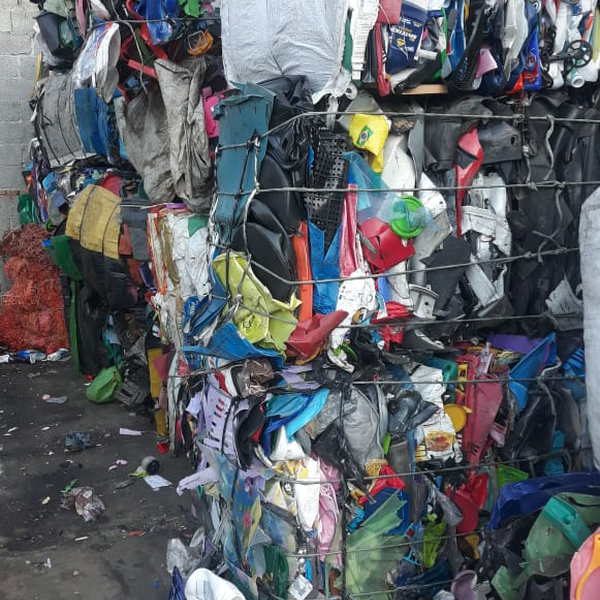 Pp (misto) - plástico - Campinas, SP - B2Blue - Compra e Venda de Resíduos