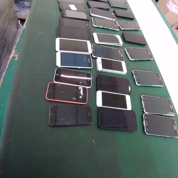 Smartphone - eletroeletrônicos - Campinas, SP - B2Blue - Compra e Venda de Resíduos