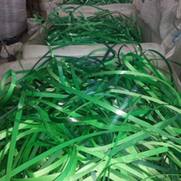 Fita pet   plasticos sucatas - plástico - Blumenau, SC - B2Blue - Compra e Venda de Resíduos