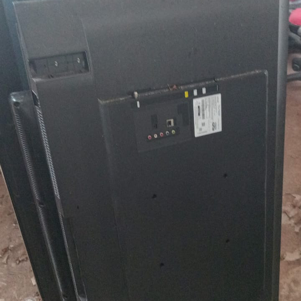 Carcaça de informatica - outros - Belford Roxo, RJ - B2Blue - Compra e Venda de Resíduos