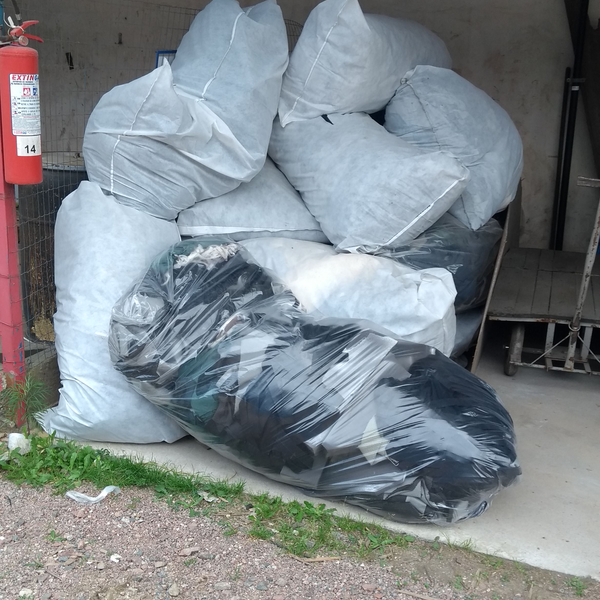 Tecido automotivo - tecido - ARAUCARIA, PR - B2Blue - Compra e Venda de Resíduos